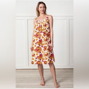 NWT : Waffles in Bed - Back to Bed Nightgown - Cloud
Quantity: 1 XS